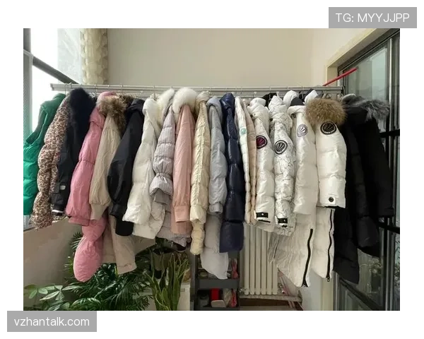 杨舒予随手一发私服就像走秀，我的衣柜默默下线